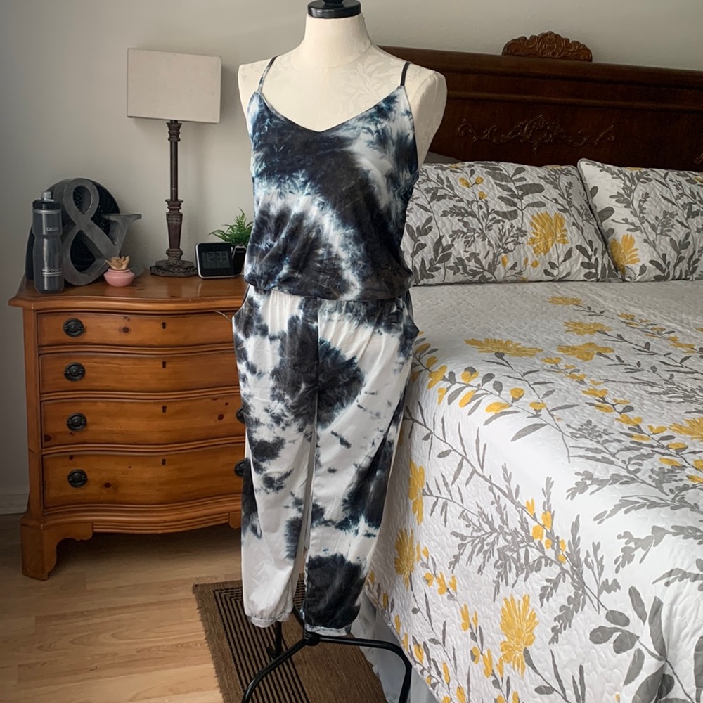 Hello Mello black/navy tie-dye romper. Size medium.